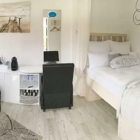 Beachlounge Guest house